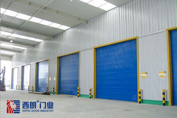 冷库保温提升门