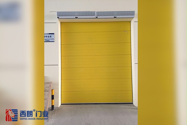 冷库保温提升门