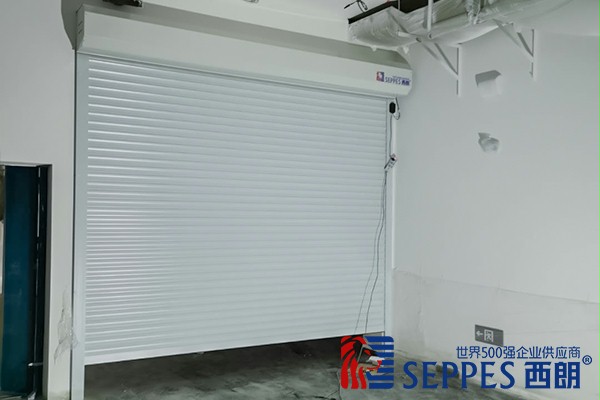 卷帘门 卷帘门