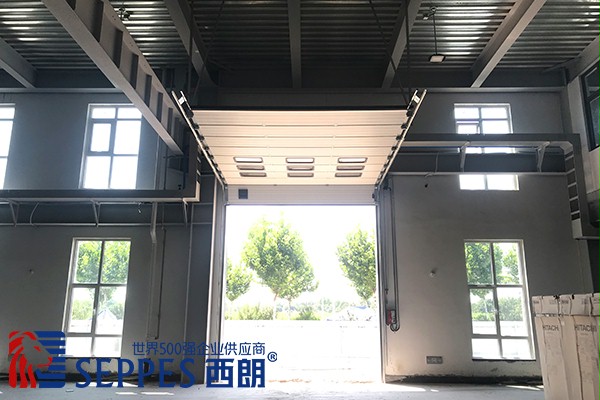 西朗提升门 西朗提升门