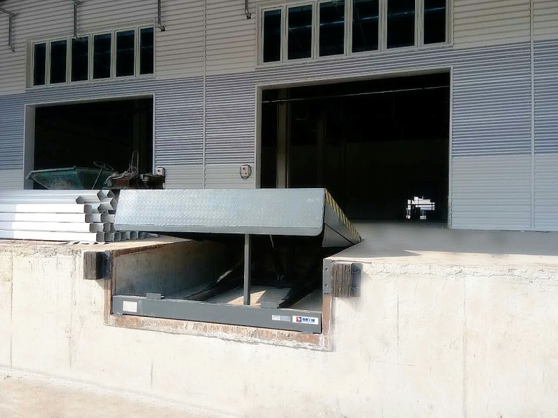 装卸货平台 装卸货平台