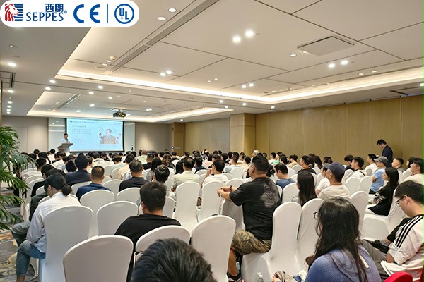 阿里巴巴国际站外贸峰会现场 阿里巴巴国际站外贸峰会现场