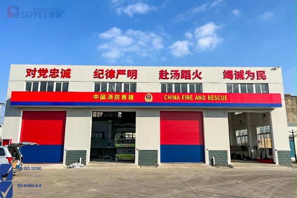 消防提升门