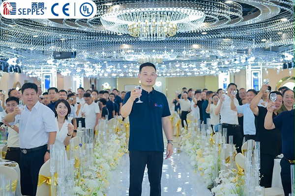 西朗门业